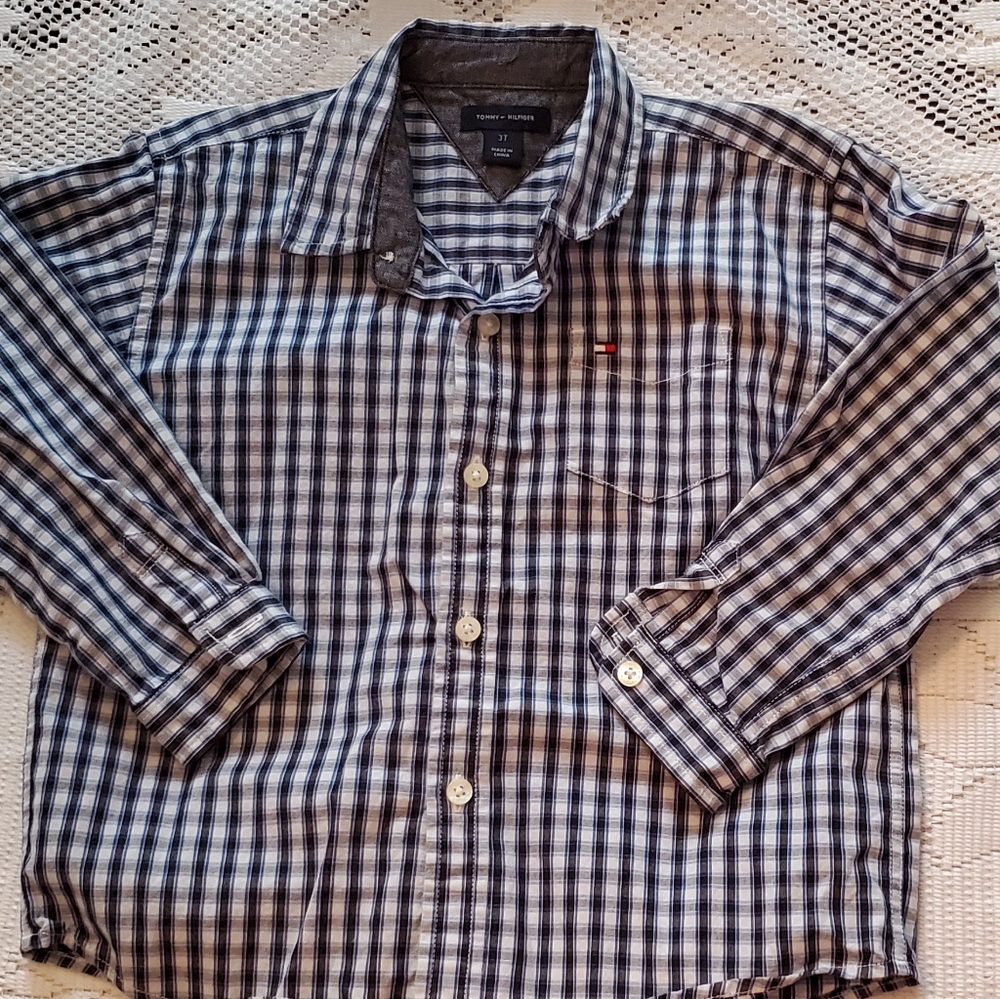 Tommy Hilfiger boys button down, blue stripe